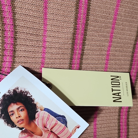 Nation LTD Ribbed Crew Neck Sweater - Pink and Tan Small New - Picture 4 of 8